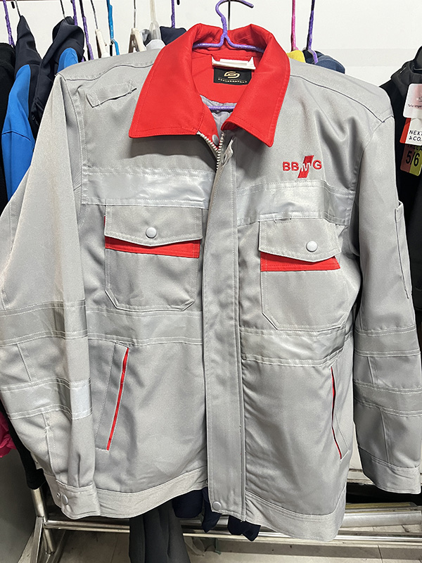 uniform2.jpg